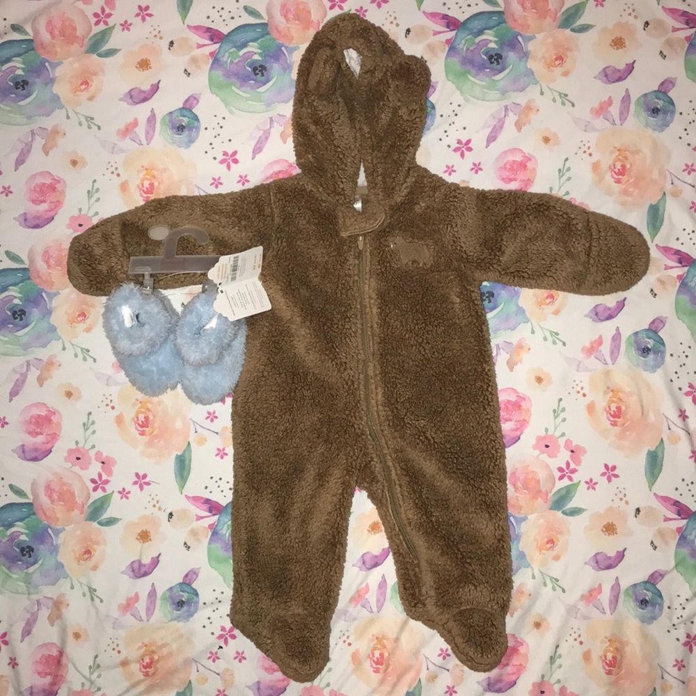 0-3 month baby bunting and booties